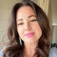 Nikki Speer's Instagram, Twitter & Facebook