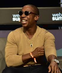 Dmx has battled addiction and substance abuse for many years, most recently attending rehab in october. Ja Rule Wikipedia