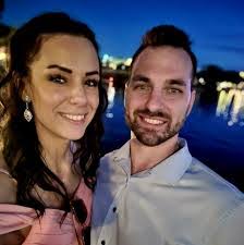 Krystle Marie's Instagram, Twitter & Facebook