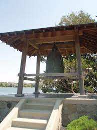 This Is The Massive Bell Which Is At The Far End Of The Stroll I Had An Overwhelming Urge To Ring It No I Didn T Outdoor Structures Outdoor Pergola