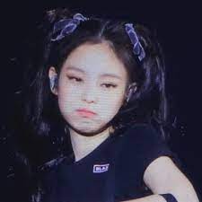 pin de jahsarah clarke em イラストアート jennie blackpink blackpink blakpink