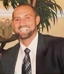 Kenneth Wright's Instagram, Twitter & Facebook