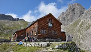 Juli 2021 nach zweijähriger pause endlich wieder geöffnet! Hermann Von Barth Hutte 2131 M Allgauer Alpen Tirol