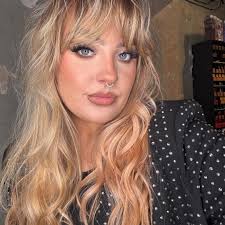 Me and my friend (two Scottish gals)🏴󠁧󠁢󠁳󠁣󠁴󠁿are looking for a long  term sublet preferably from the end of October until February/April next  year (end date flexible). 📍Looking for somewhere in the eastern