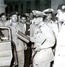 تحميل كتب جبران خليل جبران. 14 Ù†ÙˆÙÙ…Ø¨Ø± 1954 Ø§Ù„Ø±Ø¦ÙŠØ³ Ù…Ø­Ù…Ø¯ Ù†Ø¬ÙŠØ¨ Ø®Ø§Ø±Ø¬Ø§ Ù…Ù† Ù…ÙƒØªØ¨Ù‡ ÙÙŠ Ù‡Ø¯ÙˆØ¡ ÙˆØµÙ…Øª Ø­Ø§Ù…Ù„Ø§ Ø§Ù„Ù…ØµØ­Ù ÙÙŠ Ø³ÙŠØ§Ø±Ø© Ø¥Ù„ÙŠ Ù…Ø¹ØªÙ‚Ù„ Ø§Ù„Ù…Ø±Ø¬ ÙŠÙ‚ÙˆÙ„ Ø§Ù„Ø±Ø¦ÙŠØ³ Ù…Ø­Ù…Ø¯ Modern History History Historical Figures