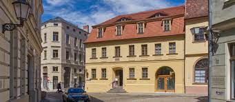 On the occasion of the handel jubilee in 1985 the handel house was extended for the first time. Handelhaus In Halle Saale