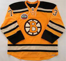 Designed for commemorative, nostalgic display, and collection. 2009 10 Michael Ryder Boston Bruins Winter Classic Game Worn Jersey 2010 Winter Classic Nhl Winter Classic Letter Gamewornauctions Net