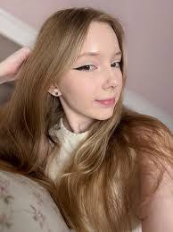 Alicia Fortner's Instagram, Twitter & Facebook