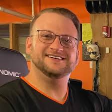 Excited to announce that I have officially graduated from Central  Washington University with a Bachelor's in Film Studies and secondary  specializations in Communications & Journalism! I look forward…