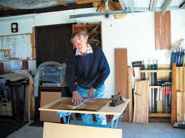 Vinyl sanding sealer is a good choice when sealing your furniture, as it has excellent moisture and vapor resistance. Laying Your Own Veneer Australian Wood Review