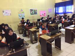 Kamu bisa menikmati berbagai fiturnya dengan unduh di link ini. Program Bantuan Sertifikasi International Toeic Dpsmk Viera Selection Smk Negeri 2 Banjarmasin