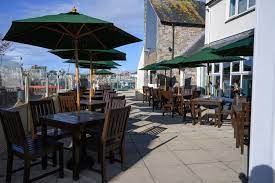 Семейный ресторан, бар, ресторан для завтрака и обеда, ре. Lockyers Quay Cookhouse Pub Plymouth Restaurants