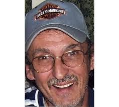 Robert Sarro's Instagram, Twitter & Facebook