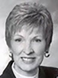 Winnie Callahan's Instagram, Twitter & Facebook