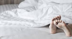 Entdecke jetzt in deinem ikea einrichtungshaus & online unsere günstigen angebote. Bettlaken Spannbettlaken Was Gilt Es Beim Kauf Zu Beachten Bett1 De