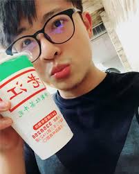 Sau tai nạn nghiêm trọng làm thay đổi khuôn mặt, nhan sắc Harry Lu giờ ra  sao ? : Bác sĩ thảo