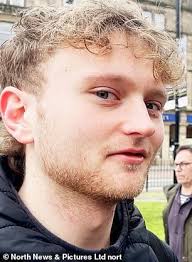 Lucas Shipley's Instagram, Twitter & Facebook