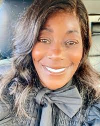 Jacqueline Bell's Instagram, Twitter & Facebook