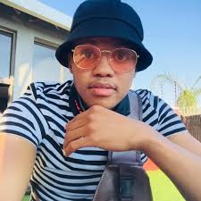 Can a Runx 3ZZ engine be rebuilt or replaced?