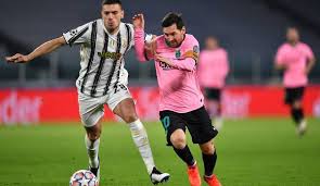Demiral durchlief die türkischen nachwuchsnationalmannschaften von der u17 bis u21. Bayern Juventus Offenbar Bereit Demiral Abzugeben Chance Fur Den Fcb