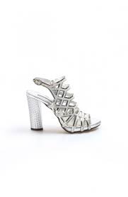 Comment choisir ses escarpins ? Fast Step Chaussures A Talons Argent Chaussure De Soiree 629za3140221 629za314 0221 16777356 Sefamerve