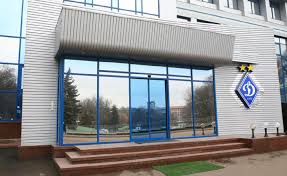 На снимках мрт у него есть частичное повреждение задней крестообразной связки, частичное. Us8yugfl 0q1dm