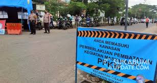 Jl.pondok halimun km.7 selabintana sukabumi, сукабуми, индонезия показать на карте (5.4 км недалеко от центра сукабуми по адресу jl.pondok halimun km.7 selabintana sukabumi ждет. Sukabumi Update