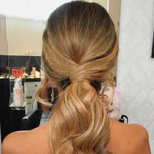 Find 21 ponytail wedding hairstyles that are pretty enough for your big day and beyond. 50 Unforgettable Wedding Hairstyles For Long Hair Hair Motive Hair Motive