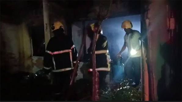 Fire breaks out at computer shop in Mahabage