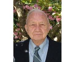 Donald Mckelvey's Instagram, Twitter & Facebook