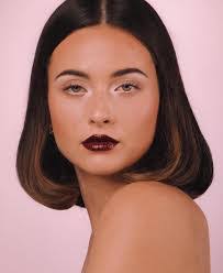 Tatiana Roy's Instagram, Twitter & Facebook