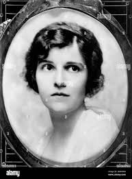 madge' hi-res stock photography and images