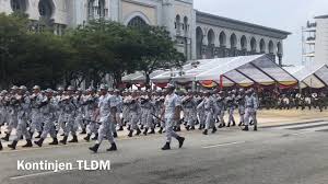 Pengambilan perajurit muda tentera darat siri 194 (lelaki) & 47 (wanita) tahun 2021. Kontinjen Tentera Darat Sambutan Hari Kemerdekaan 2019 Youtube