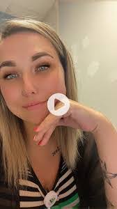 Natasha Keeler's Instagram, Twitter & Facebook