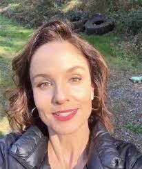 Kristen Erb's Instagram, Twitter & Facebook