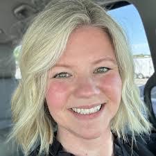 Deborah Larue's Instagram, Twitter & Facebook