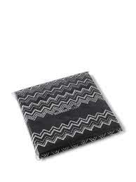 And the striped border has been cleverly crafted in an imperfect style, to conjure a sense of rustic charm with this lovely organic linen bath towel. Missoni Home Missoni Home Keith Chevron Print Bath Towel Black Shoppingscanner