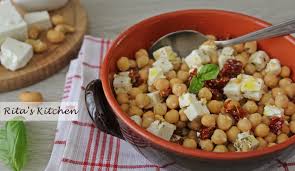 Maybe you would like to learn more about one of these? Insalata Di Ceci Pomodori Secchi Feta E Anacardi Rita S Kitchen