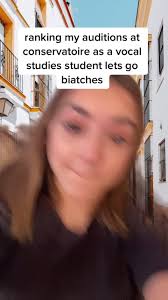 if someone wants to help me choose between my top 2 i'd be so grateful...