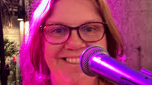 Fundraiser by Danielle Hoy : I need a little help!