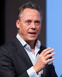 UBS still hiring and in growth mode