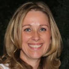 Diane Garrido's Instagram, Twitter & Facebook