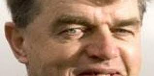 Ousted Bourne selectman says voters want him back