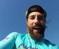40, born 14 june 1980. Trials Ace Vittorio Brumotti Is On Channel 4 S Unreported World Tonight Because Apparently He S A Mafia Hunter Road Cc