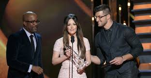 Born in the small town of golden, tx, musgraves first showed an interest in music at the age of 8 when she began writing her own songs. Kacey Musgraves Aiding People In Need And The Environment Borgen