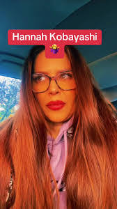 Hannah Confer's Instagram, Twitter & Facebook