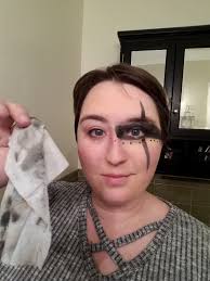 Can I remove makeup without damaging eyelash extensions?