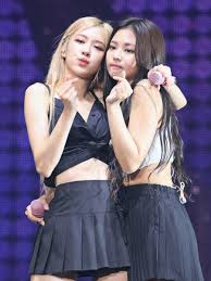 We earn a commission for products purchased through some links in this article. View Here Blackpink Jennie And Rose Pictures In Hd My Jenny Love Blackpink 3
