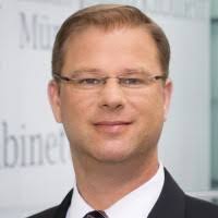 Easy troubleshooting for your entire website. Stephan Wellnitz Leiter Edelmetall Und Munzkabinett Lbbw Linkedin