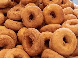 It is usually eaten on three kings day (january 6 th). 6 Most Popular Spanish Deep Fried Desserts Tasteatlas